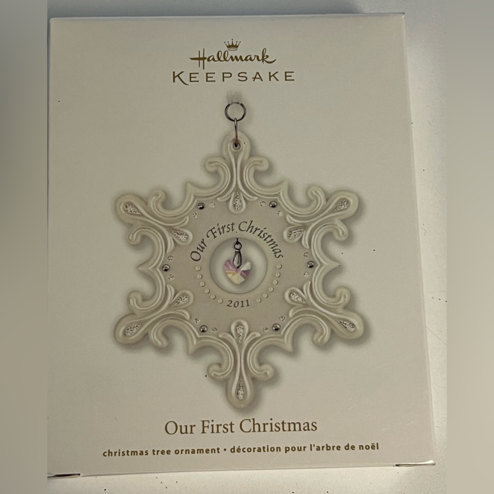Hallmark Keepsake Cream and Silver Christmas Ornament
